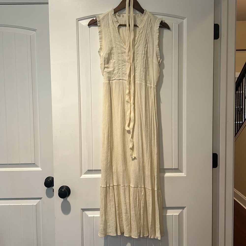 Sleeveless Button Down Ivory Tie Dress - Picture 2 of 9